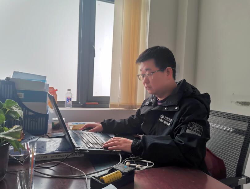 劉凡武：砥礪深耕志未泯，不負(fù)山河不負(fù)卿