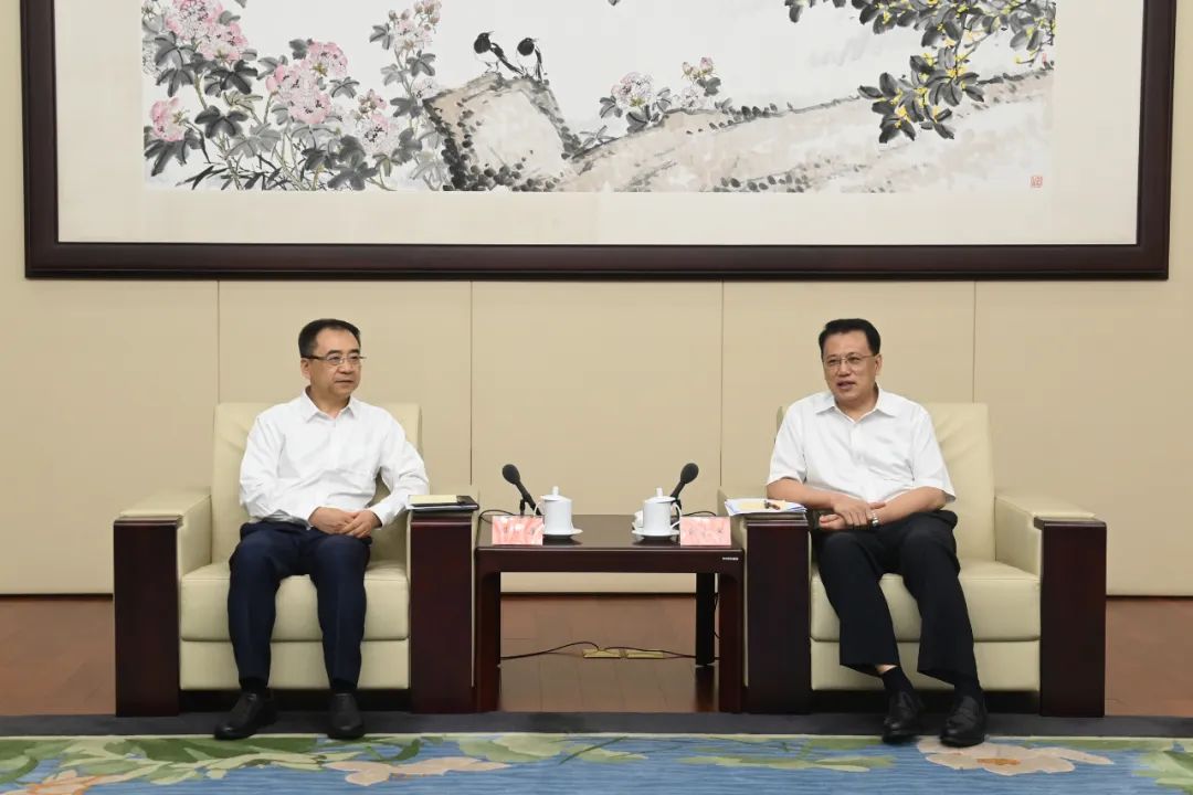 大唐集團(tuán)公司黨組書(shū)記、董事長(zhǎng)鄒磊拜會(huì)浙江省委書(shū)記、省人大常委會(huì)主任袁家軍