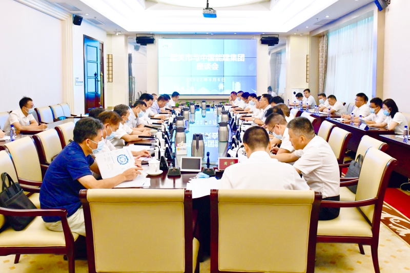 孫洪水與韶關(guān)市委書記、市長(zhǎng)陳少榮會(huì)談