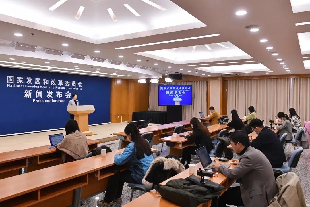 國(guó)家發(fā)展改革委：加快建設(shè)核電、水電項(xiàng)目