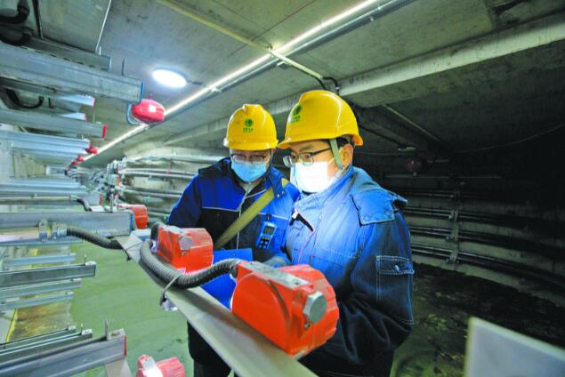 銀川供電公司：“臨近春節(jié)，保障居民安全可靠用電更是頭等大事”