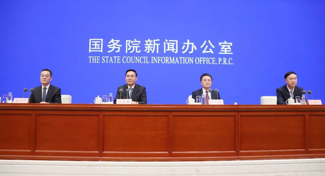 國資委領(lǐng)導(dǎo)談央企重組整合、新一輪國企改革、電力保供