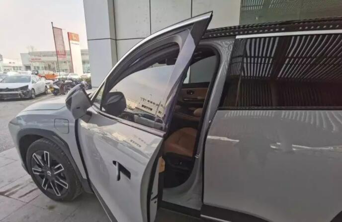 新能源二手車買(mǎi)賣，新老車主的隱私在“裸奔”!