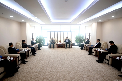 中國(guó)電建黨委常委、副總經(jīng)理王小軍會(huì)見大理州委副書記肖創(chuàng)勇