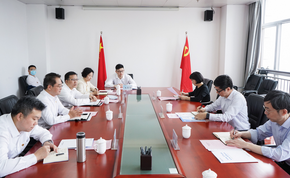中國能建黨委常委、副總經理吳云與國家能源局華中監(jiān)管局黨組書記、局長任育之會談