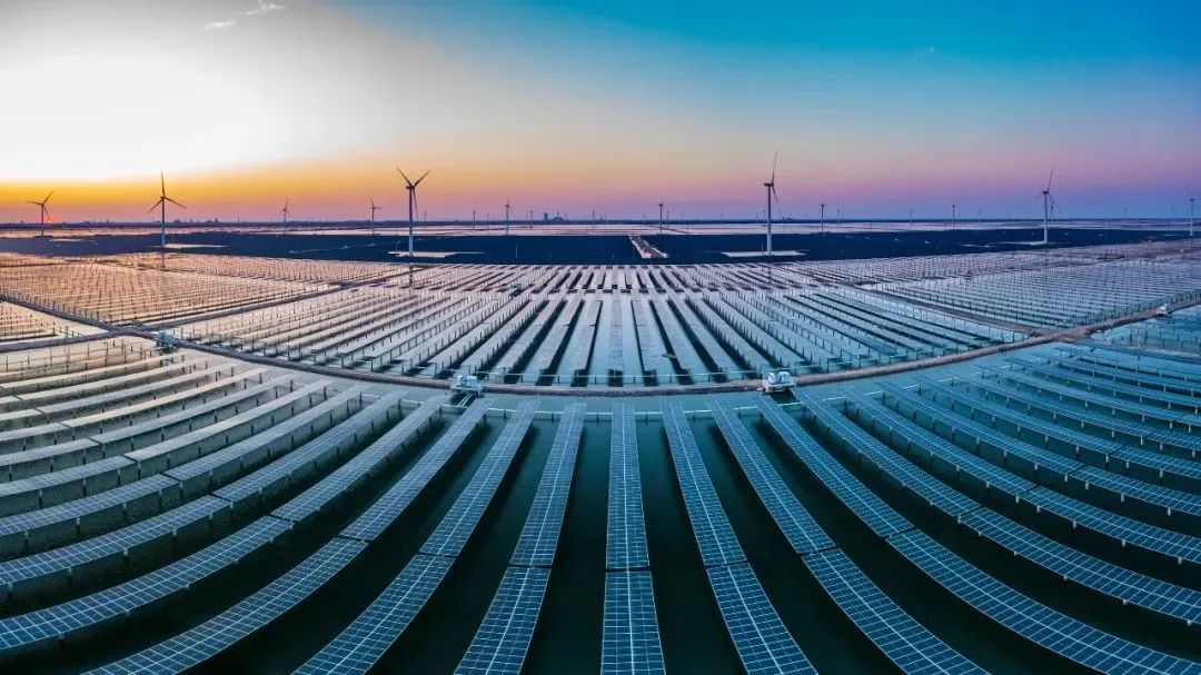 突破3億千瓦時(shí)，?；瘓F(tuán)一期300MW光伏發(fā)電項(xiàng)目實(shí)現(xiàn)年度目標(biāo)