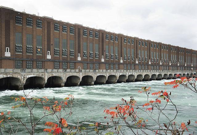極端天氣殃及加拿大水力發(fā)電，“水電出口大國(guó)”向美國(guó)買電