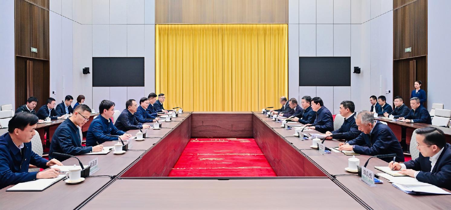 中國大唐集團董事長鄒磊、總經理張傳江與國家電網董事長張智剛、總經理龐驍剛會談