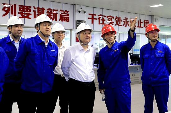 中國華能集團(tuán)董事長溫樞剛到鶴崗電廠、伊春熱電督導(dǎo)調(diào)研生態(tài)環(huán)保及安全生產(chǎn)工作